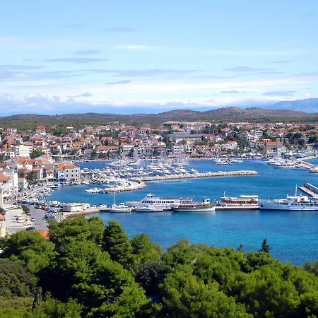 Apartment With A Parking Space - 6233 *