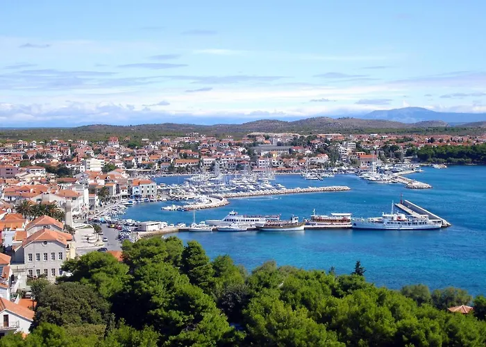 Apartman With A Parking Space - 6233 *