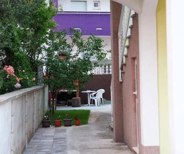 With A Parking Space - 6233 * Vodice